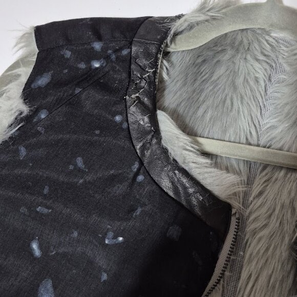 EUC RACHEL Rachel Roy grey faux fur short vest, Size L - Picture 8 of 9